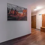 Aplauz *